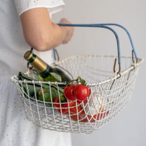 Retro nákupní košík