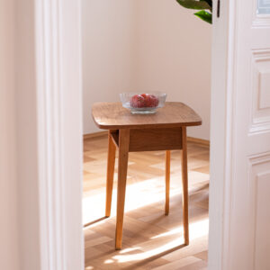 Televizní stolek / Jitona