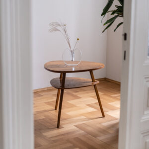 Konferenční stolek / Brusel