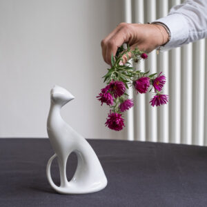 Sedící kočka / Dux