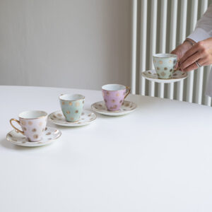 Sada 4 hrnečků Brusel