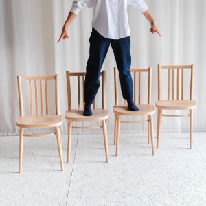 Set 4 židlí / Ton